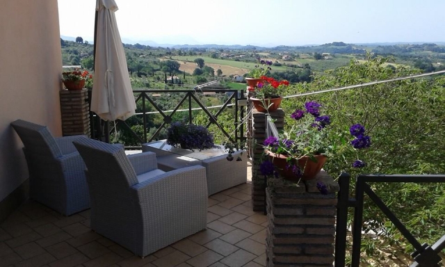  Terrace on the valley 